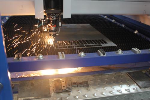 數控火焰切割機在使用前應該做好哪些準備工作？